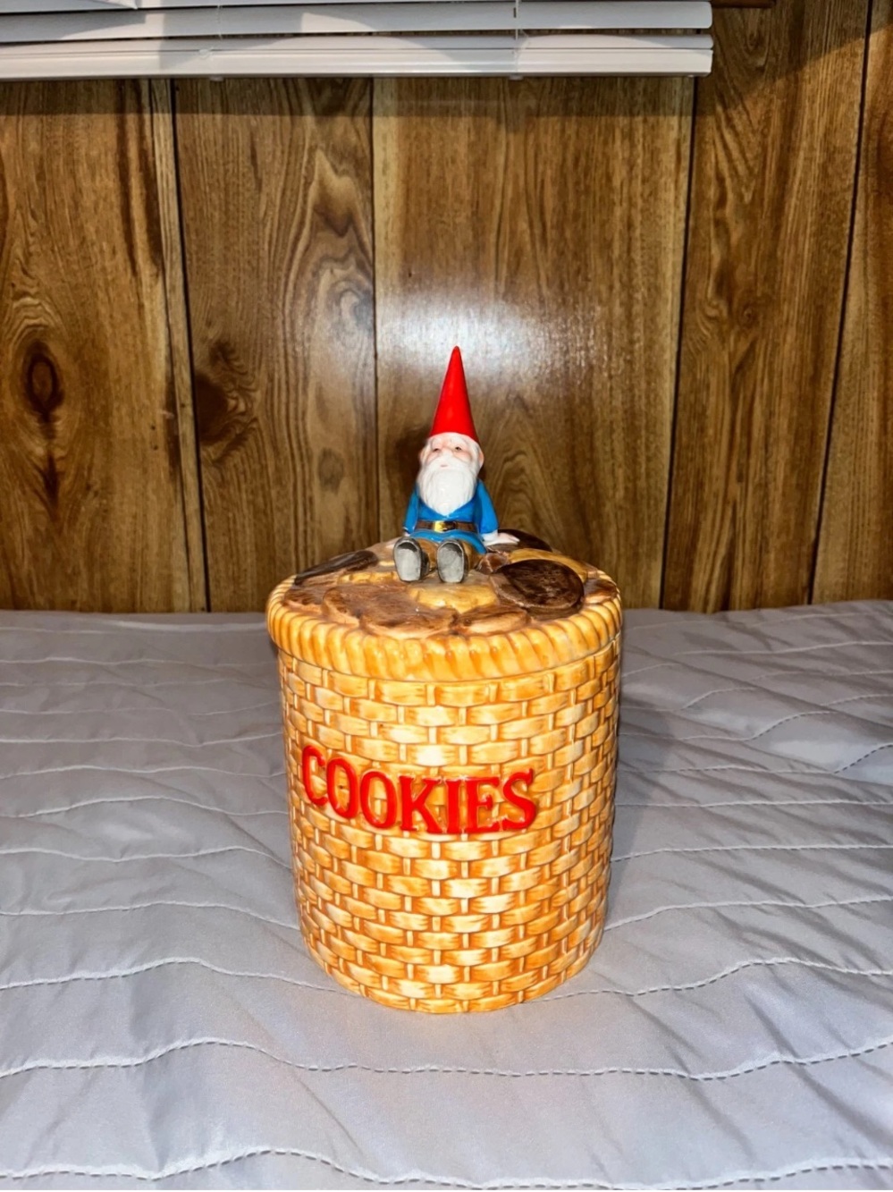 Very Rare Vintage Unieboek Gorham David the Gnome Basket Cookie Jar-1980